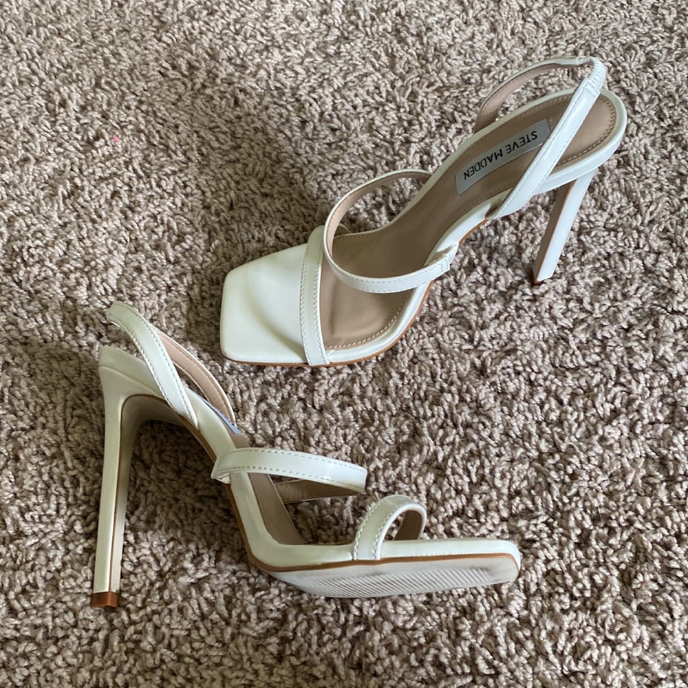 Steven Madden | white heels